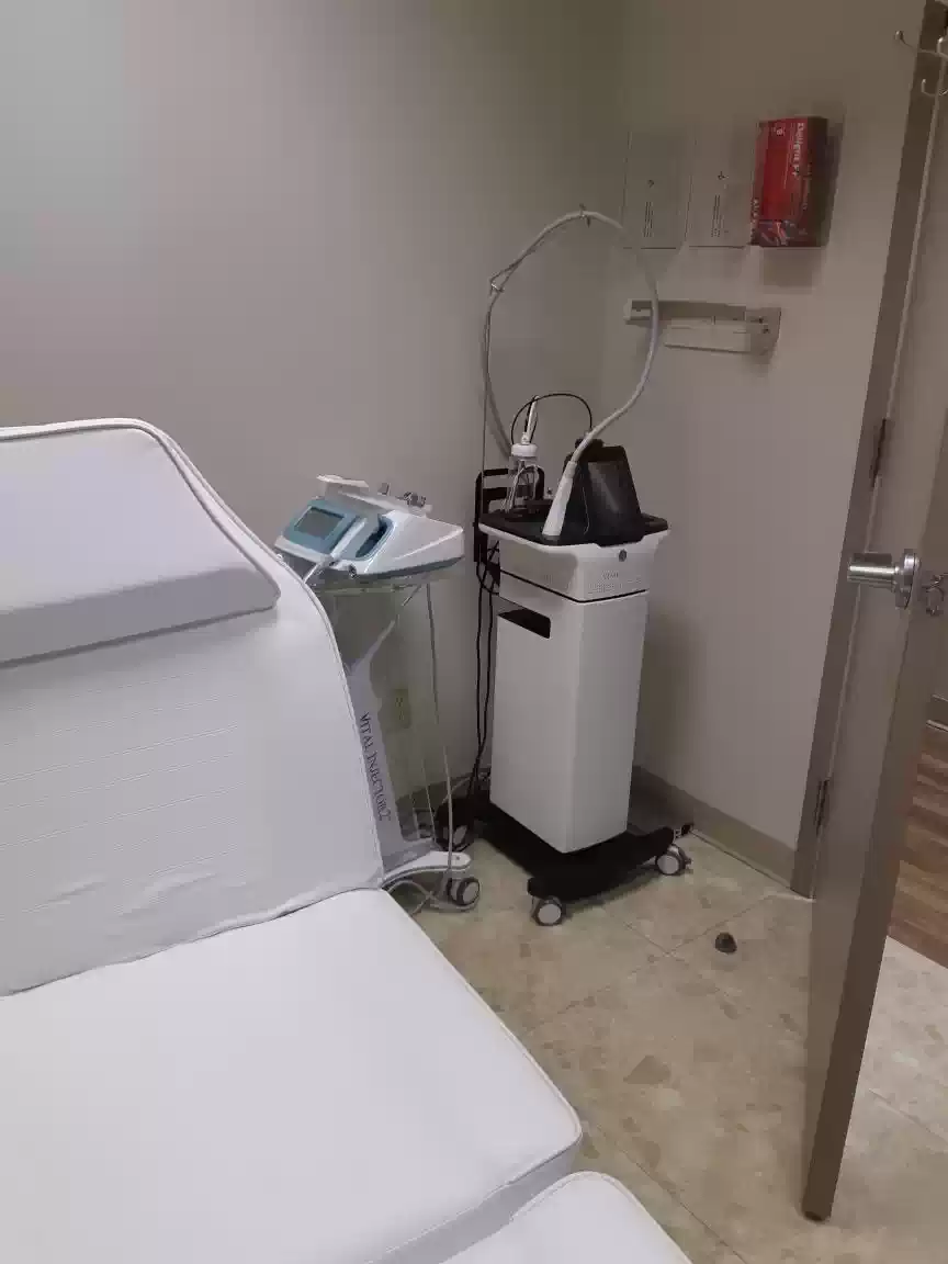 Glow Hydrafacial Woodstock