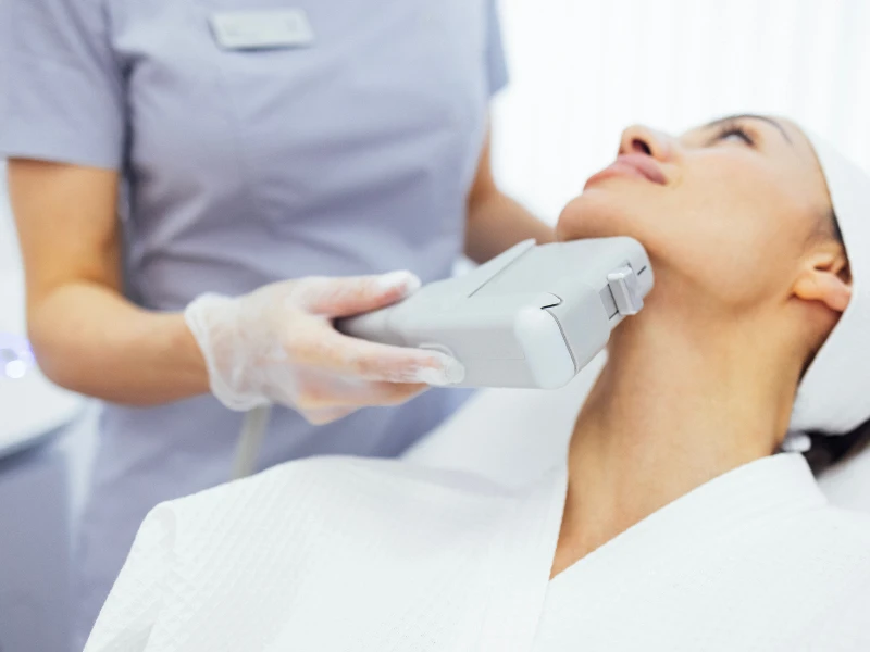 How HIFU Treatments Zaps Away Fat: The Amazing Non-Invasive Facelift